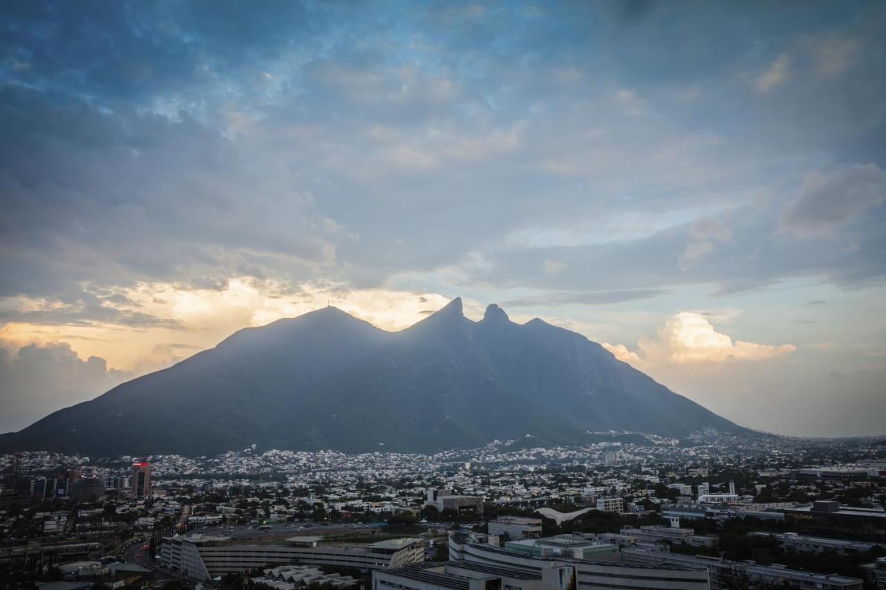 מלון One Monterrey Tecnologico מראה חיצוני תמונה
